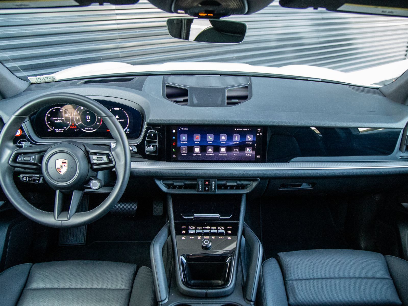 Certified 2026 Porsche Cayenne AWD/4WD image 21