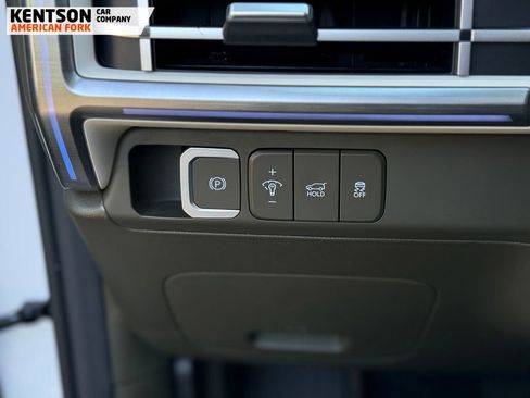 Used 2025 Hyundai Santa Fe Calligraphy image 21