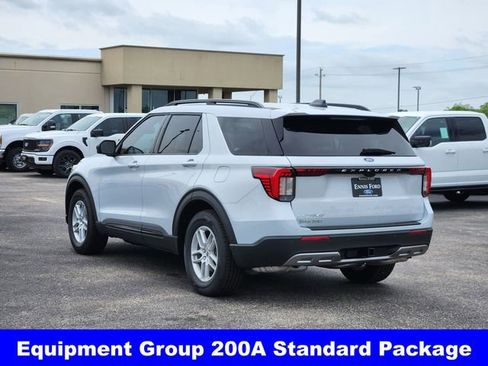 New 2026 Ford Explorer Active w/ Active Comfort Package RWD image 4
