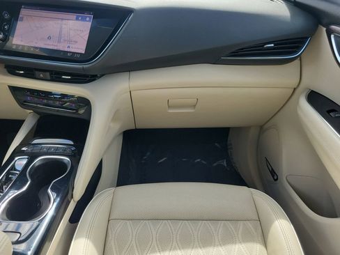 Used 2021 Buick Envision Avenir w/ Technology Package II image 16