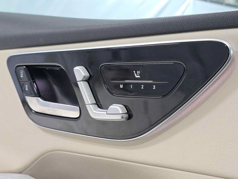 Certified 2026 Mercedes-Benz GLC 300 4MATIC image 23