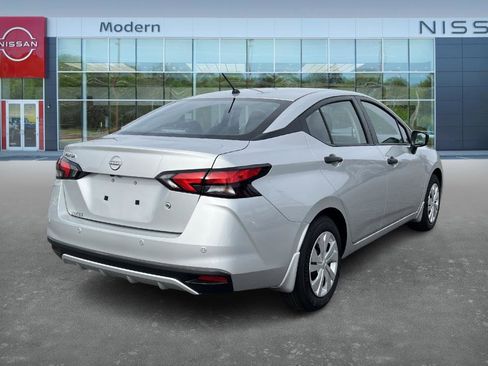 New 2025 Nissan Versa S image 5