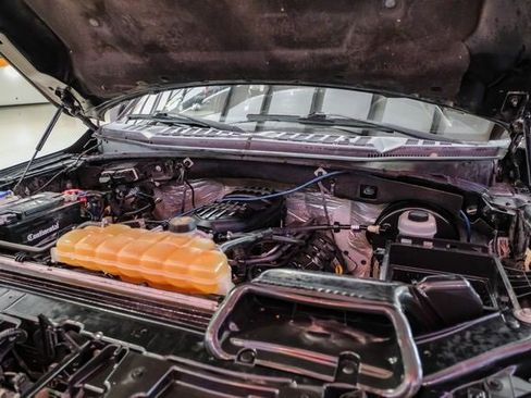 Used 2017 Ford F150 XLT w/ Equipment Group 302A Luxury image 48