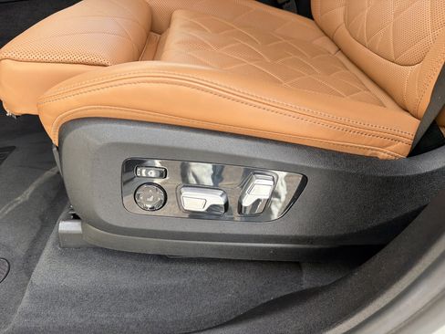 Used 2023 BMW X5 xDrive45e w/ Luxury Seating Package image 20