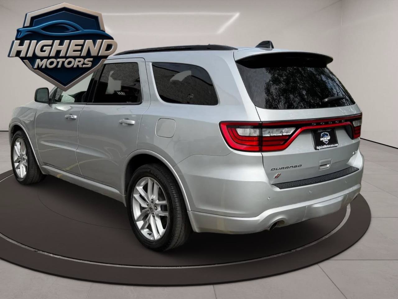 Used 2024 Dodge Durango R/T AWD/4WD image 4