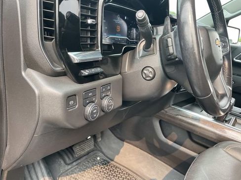 Used 2023 Chevrolet Silverado 1500 LTZ w/ Technology Package AWD/4WD image 28
