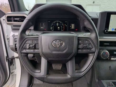 Certified 2025 Toyota Tacoma SR5 image 15