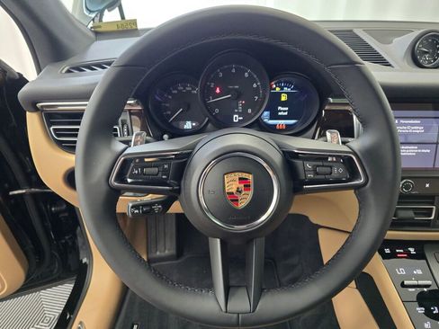New 2025 Porsche Macan image 14