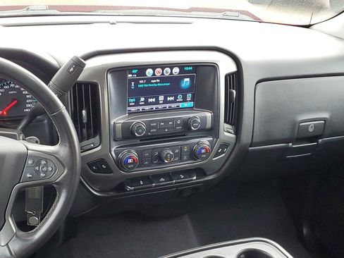 Used 2019 Chevrolet Silverado 1500 LT w/ All Star Edition AWD/4WD image 28