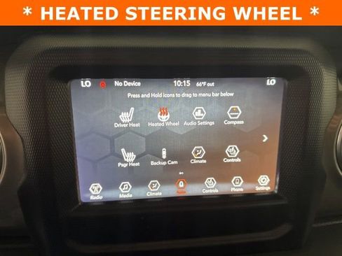 Used 2018 Jeep Wrangler Unlimited Sahara image 11