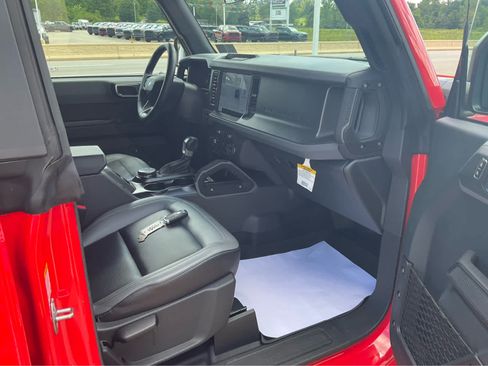 Used 2024 Ford Bronco Big Bend AWD/4WD image 24