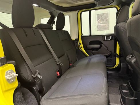 Used 2023 Jeep Wrangler Unlimited w/ Cold Weather Group image 20