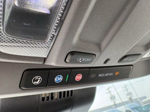 Used 2024 GMC Sierra 1500 Elevation image 19