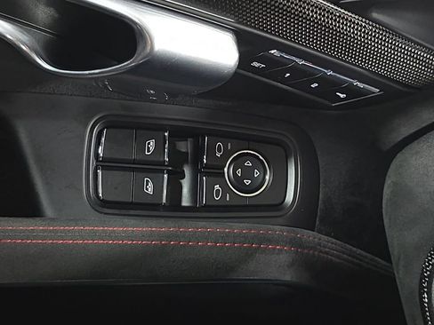 Certified 2019 Porsche 911 Carrera 4 GTS AWD/4WD image 21