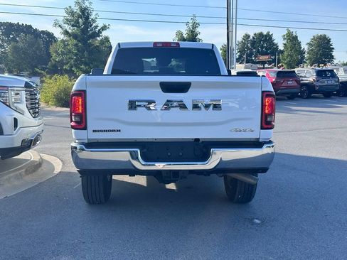 Used 2026 RAM 2500 Big Horn AWD/4WD image 6