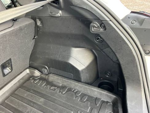 Used 2024 Subaru Crosstrek 2.0i Premium image 40