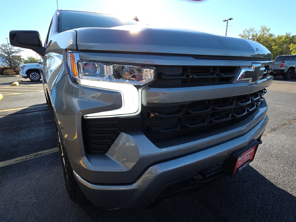 New 2026 Chevrolet Silverado 1500 RST AWD/4WD image 12