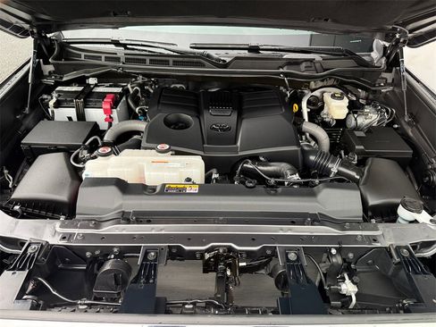 Used 2024 Toyota Tundra SR5 w/ TRD Off-Road Package image 21