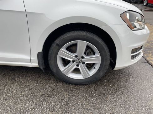 Used 2015 Volkswagen Golf TDI SEL image 11