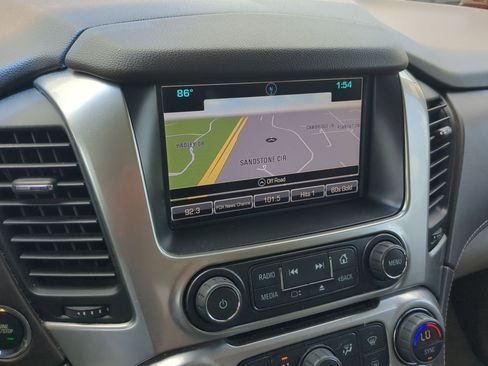 Used 2016 Chevrolet Tahoe LTZ RWD image 16