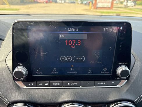 Used 2022 Nissan Sentra SV image 12