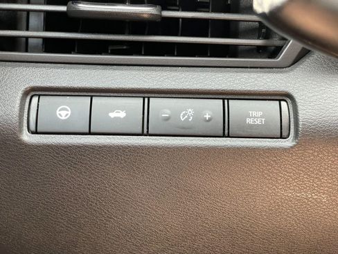 Used 2023 Nissan Altima 2.5 SL AWD/4WD image 34