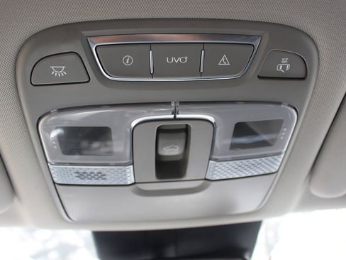 Certified 2022 Kia Telluride EX w/ EX Premium Package image 28