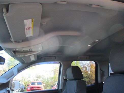 Used 2015 Chevrolet Silverado 2500 LT w/ LT Convenience Package image 20