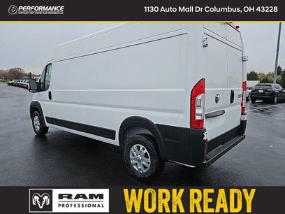New 2025 RAM ProMaster 2500 w/ Quick Order Package 22G SLT