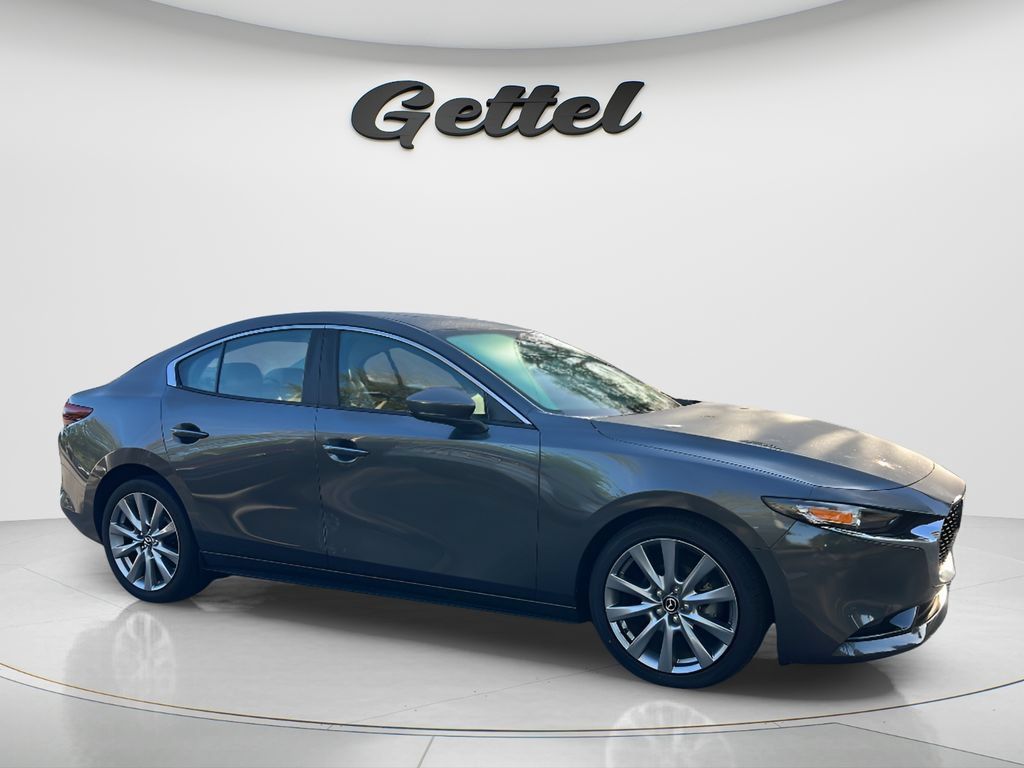Used 2023 MAZDA MAZDA3 s FWD image 3