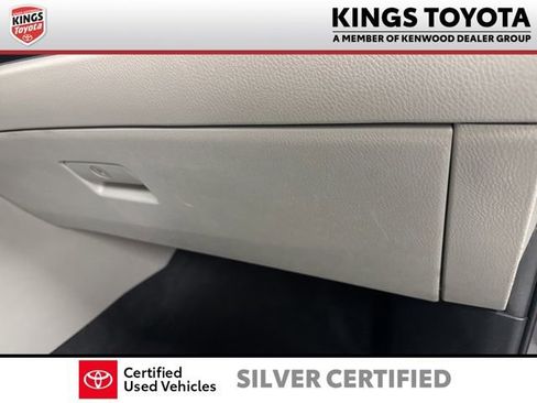 Used 2019 Toyota Highlander Limited Platinum image 10