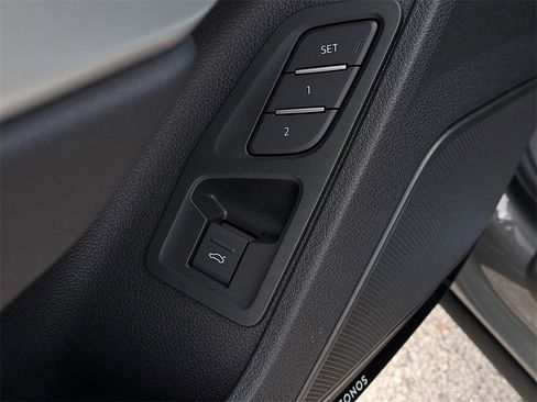 New 2025 Audi Q3 2.0T Premium image 21