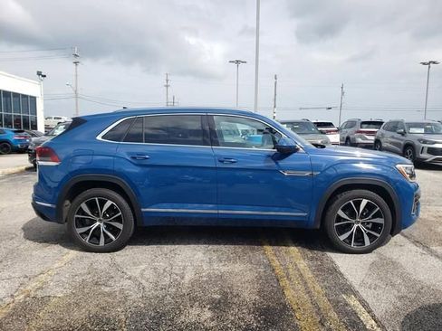New 2026 Volkswagen Atlas Cross Sport SEL Premium R-Line AWD/4WD image 3
