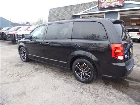 Used 2018 Dodge Grand Caravan GT image 8