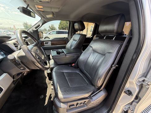 Used 2014 Ford F150 Lariat w/ Lariat Chrome Package AWD/4WD image 9