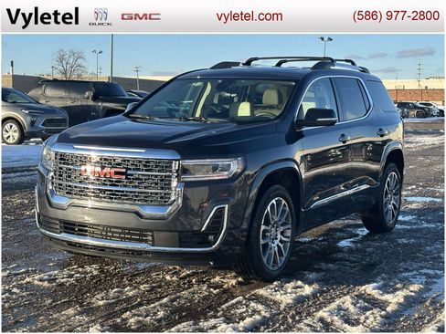 Used 2023 GMC Acadia Denali w/ Denali Technology Package image 5