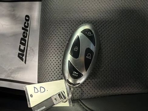 Used 2024 Hyundai Santa Fe SEL AWD/4WD image 32