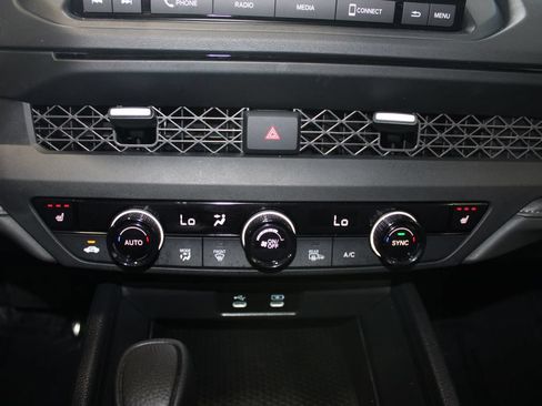 Used 2025 Honda Accord SE image 15