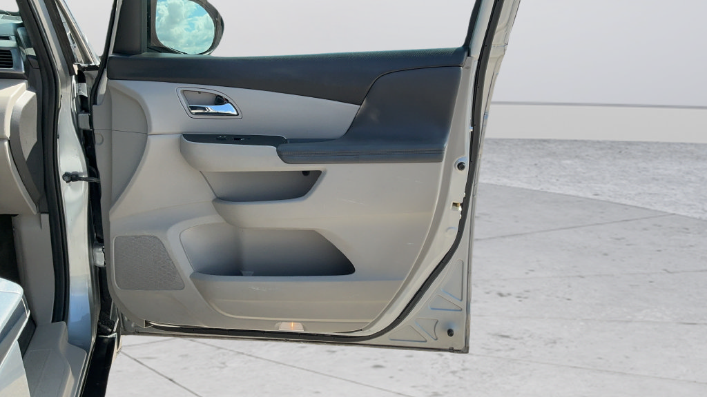 Used 2017 Honda Odyssey EX image 21