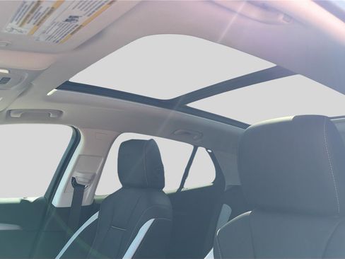 New 2026 Buick Envision Sport Touring AWD/4WD image 10