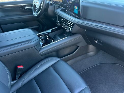 Certified 2025 Chevrolet Tahoe Z71 image 15