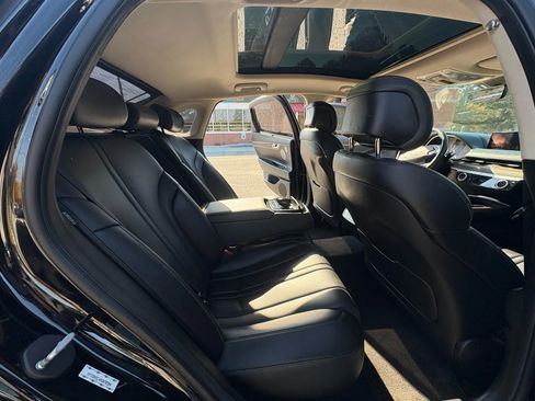 Used 2021 Genesis G80 2.5T w/ Advanced Package image 7