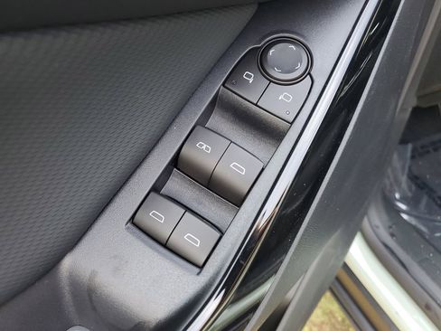 New 2026 Chevrolet Equinox LT w/ Midnight Edition image 19