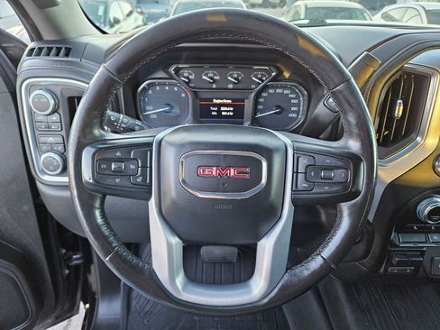 Used 2020 GMC Sierra 1500 SLE image 18