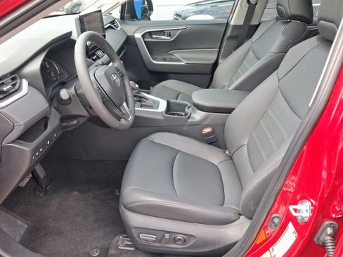 Used 2025 Toyota RAV4 XLE Premium w/ Weather Package image 11