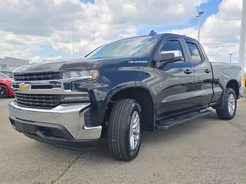 Used 2021 Chevrolet Silverado 1500 LT AWD/4WD image 22