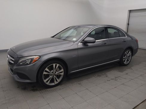 Used 2018 Mercedes-Benz C 350e Sedan image 2