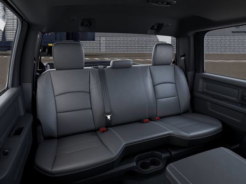New 2025 RAM 2500 Tradesman w/ Bed Convenience Group AWD/4WD image 16
