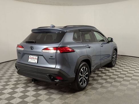 Used 2023 Toyota Corolla Cross AWD Hybrid image 3