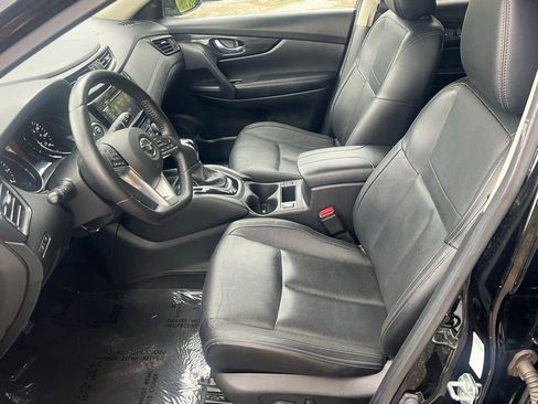 Used 2018 Nissan Rogue SL FWD image 10